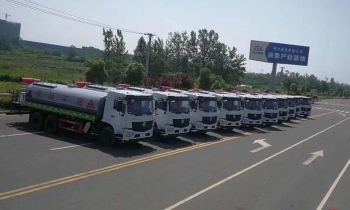 程力集團(tuán)東風(fēng)D6L后雙橋抑塵車(chē)灑水車(chē)十臺(tái)連發(fā)